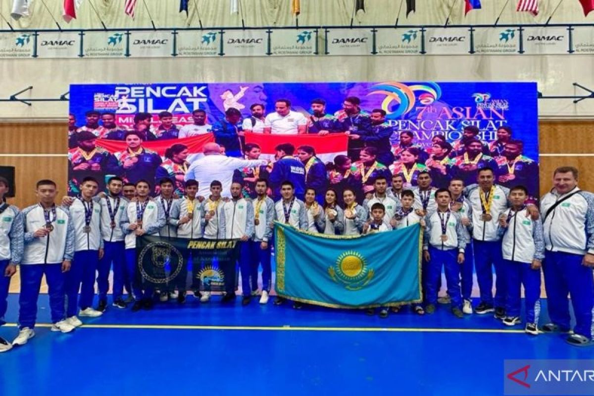 فريق بنشاك سيلات الكازاخستاني بدعم من السفارة الإندونيسية ينجح في تحقيق 9 ميداليات ذهبية في بطولة دبي